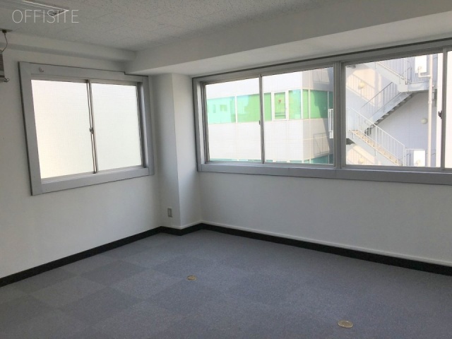 共同ビル小伝馬町94 9階95号室 室内
