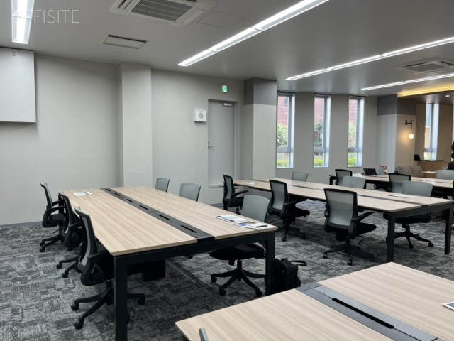 いちご渋谷神山町ビル1F 内装