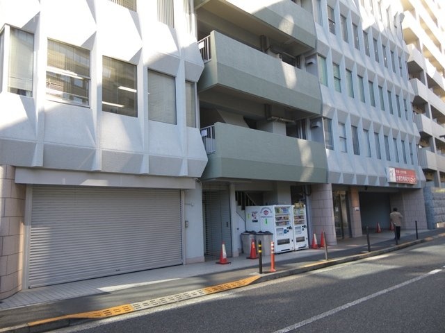 東照ビルB棟 1階部分