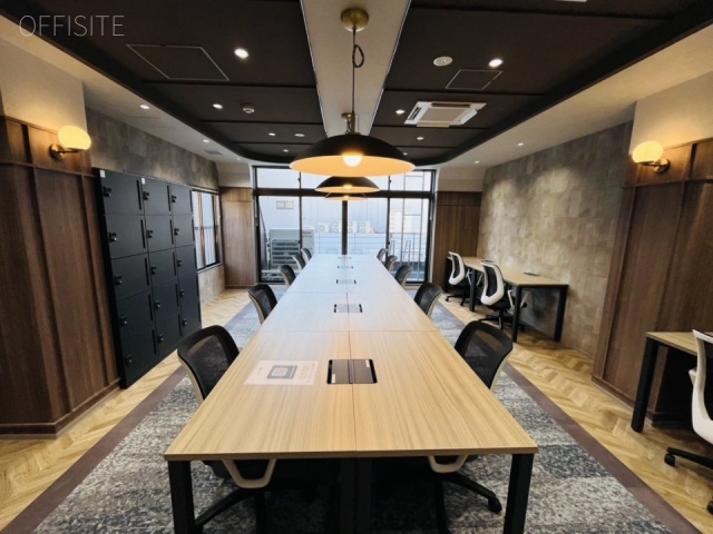 Biz Feel Iwamotocho (旧:神田TY)ビル5F 内装