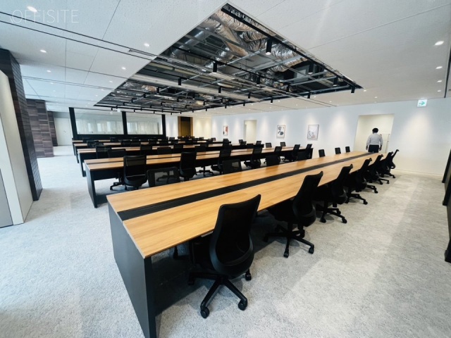 FORECAST新宿AVENUE8F 内装