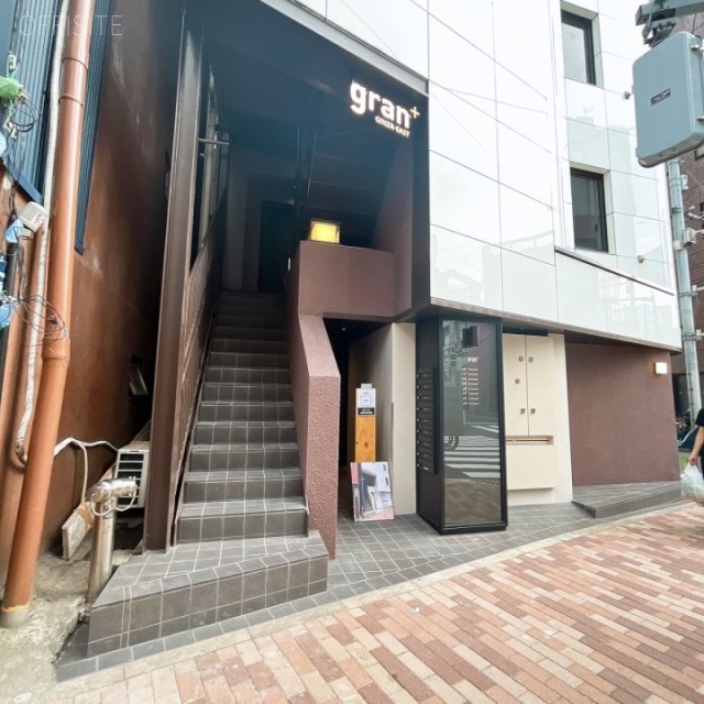 gran+GINZA-EAST1F 1階部分