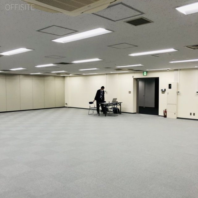 NU関内ビルB 2階 室内