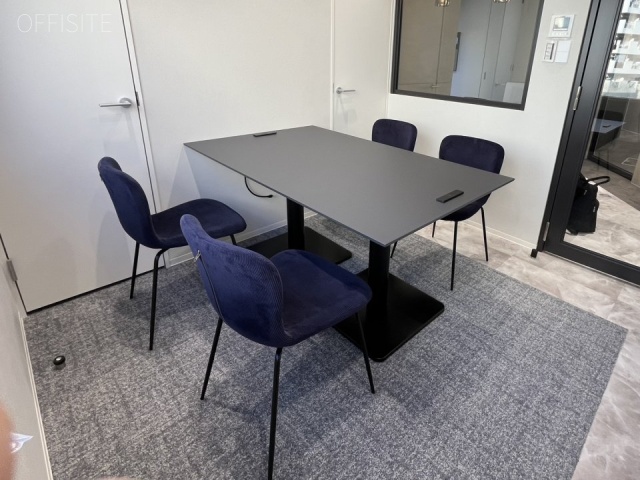 NOVEL WORK Otsuka6F 内装