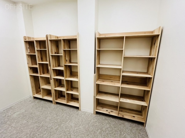 トラッドビル3F 収納