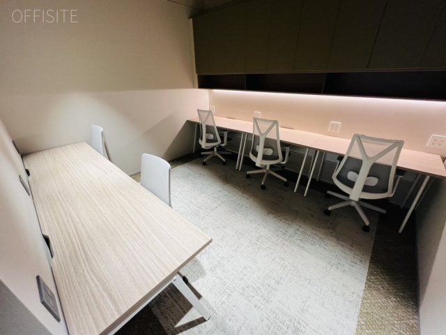 NOW/HERE新宿四谷2015 内装