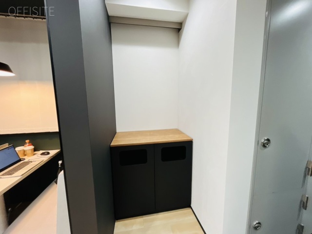 第32荒井(九段南センター)ビル5F 内装