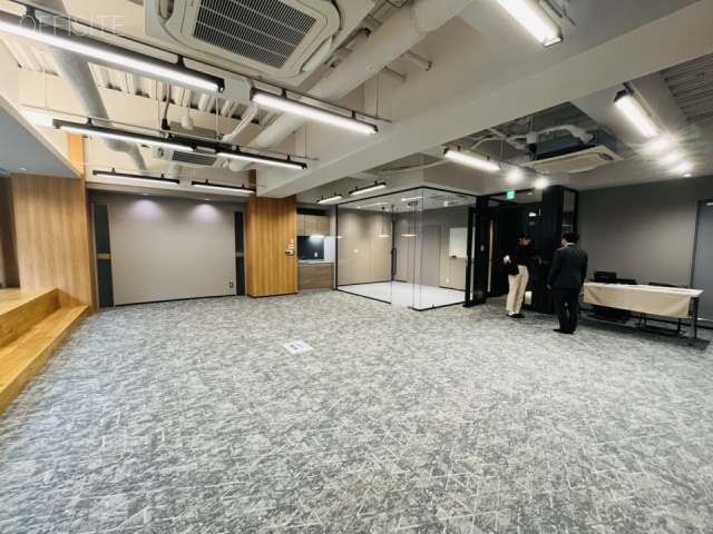 ポータル秋葉原2F 内装