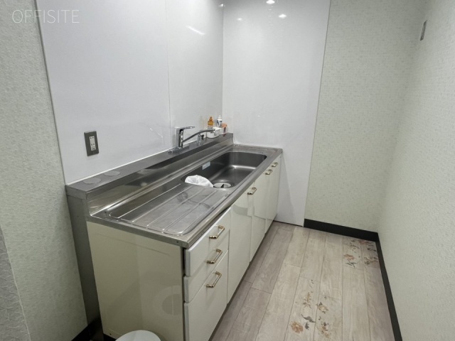 マストビルW3 キッチン