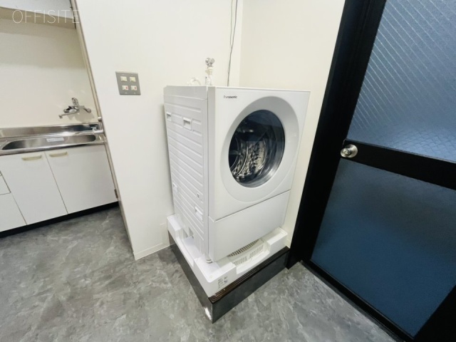 トラッドビル2F 内装