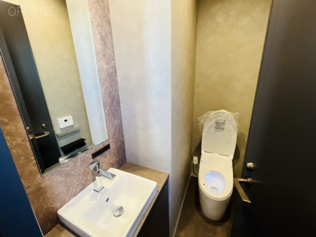 Biz Feel Iwamotocho (旧:神田TY)ビル6F トイレ