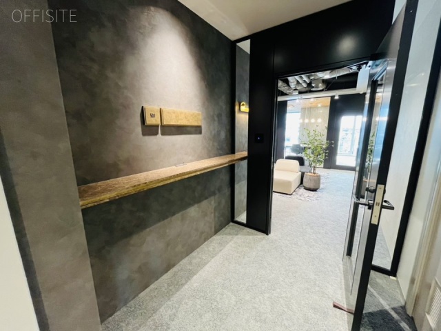 X-BASE SHIBUYA(クロスベースシブヤ)5F 内装