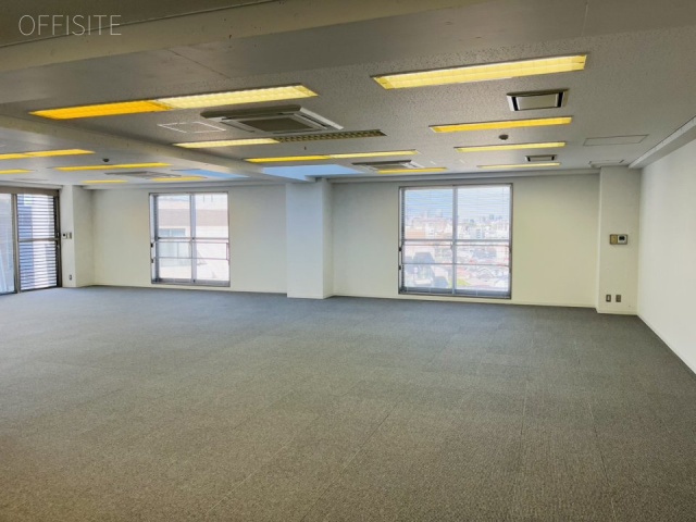 ラーズビル402 内装