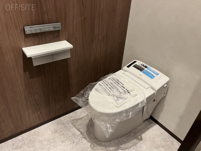 NOVEL WORK AKIHABARA1F トイレ