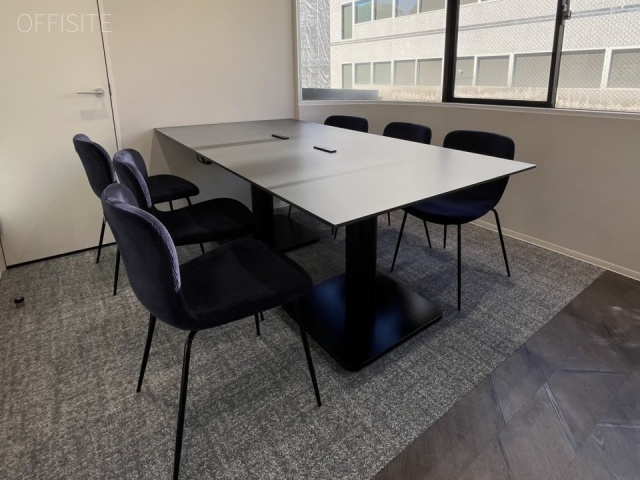 NOVEL WORK Otsuka6F 内装