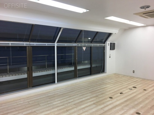 青山NKビル3F 3階 室内