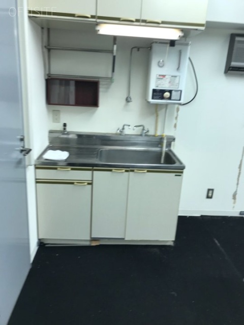 ローズベイ新富町ビル1F 1階 給湯スペース