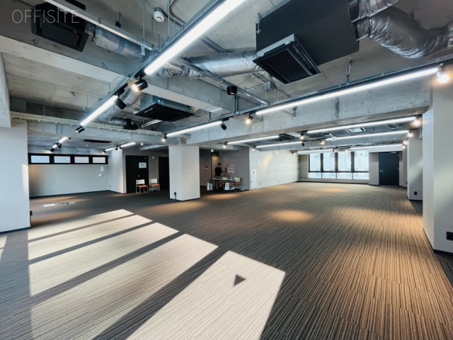 M Crest 6階 72.26坪　内装