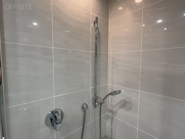 アシックス旧本社ビル(南砂町PJ)9F 風呂