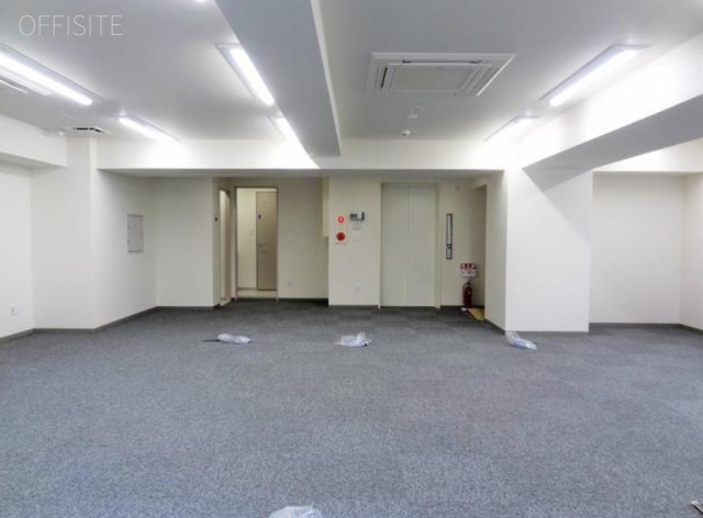 ブレステン西新宿5F 5階~8階 室内