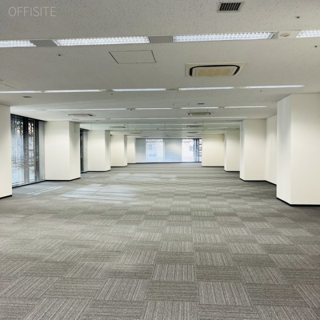 コンシェリア西新宿(TOWER’S WEST)3 2階146坪室内