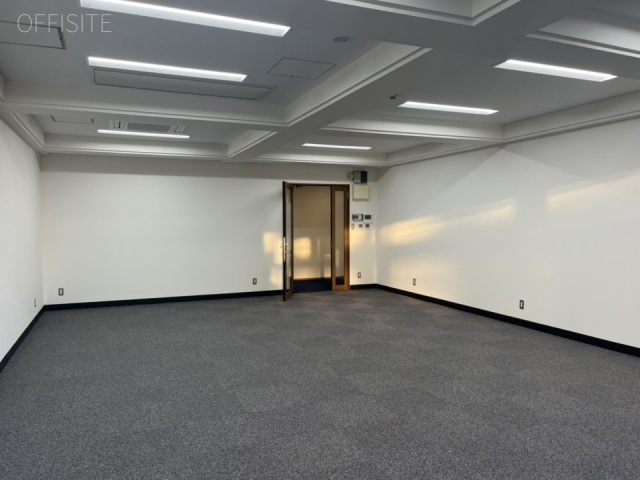 マストビルE2 内装