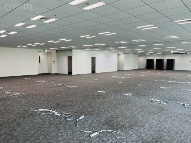大崎ウィズタワー 4階 271.99坪　執務室 室内