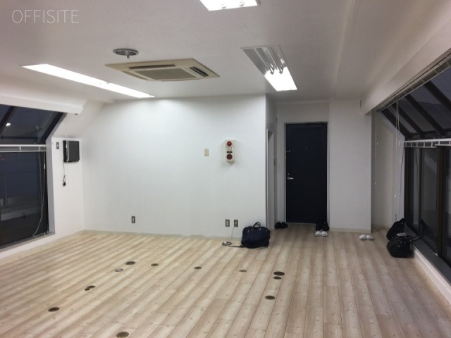 青山NKビル3F 3階 室内