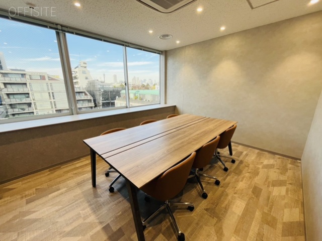 X-BASE SHIBUYA(クロスベースシブヤ)301 内装