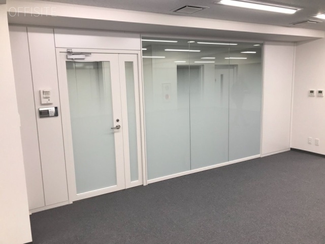Zrビル0003 3階 貸室入口