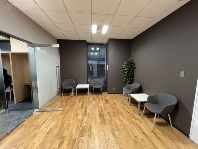 明治薬科大学剛堂会館1F 内装