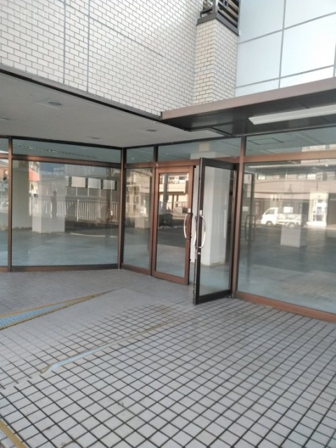 フォンティーヌ壱番館1F 1階 貸室入口