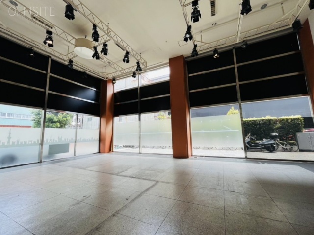 東陽MKビルC 1階48坪室内