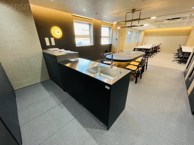 THE PORTAL 田町(旧 藤ビル)3F 内装