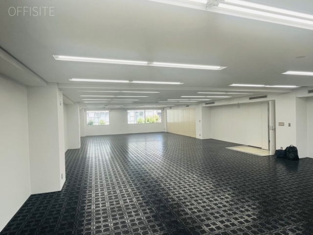 東新産業ビル2F 内装