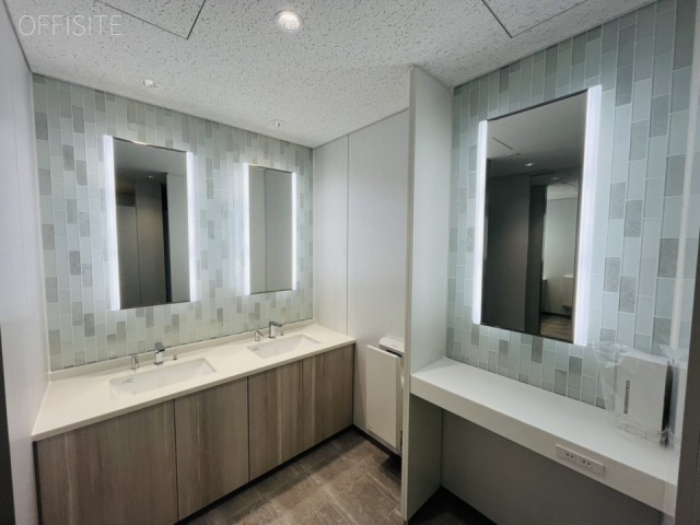 BIZCORE西新橋2F 洗面