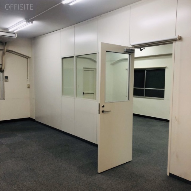 日興ビル3F 3階 室内