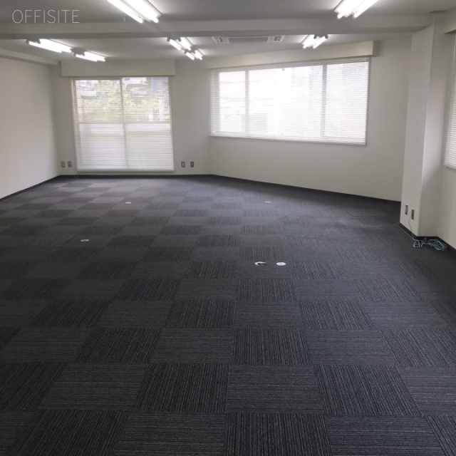 西新宿布施ビル2F 2階 室内