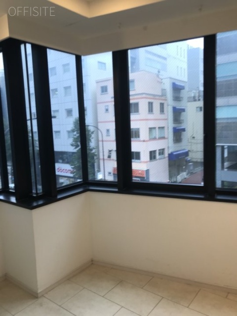 デコール青山 3階 17.14坪　3階 室内(居抜き)