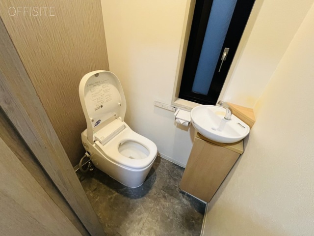 トラッドビル2F トイレ