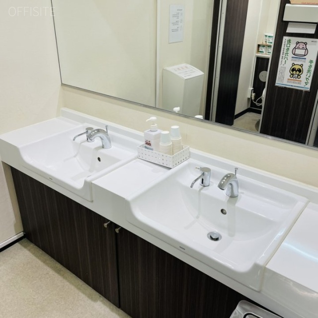三番町彌生館 3階 85.42坪　3階 洗面台
