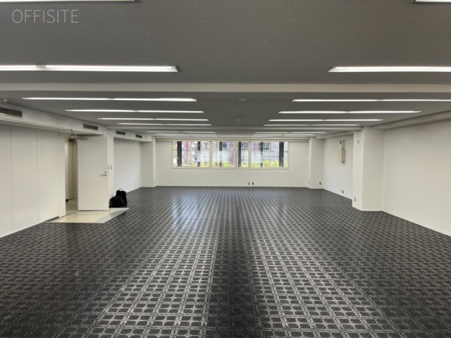 東新産業ビル2F 内装
