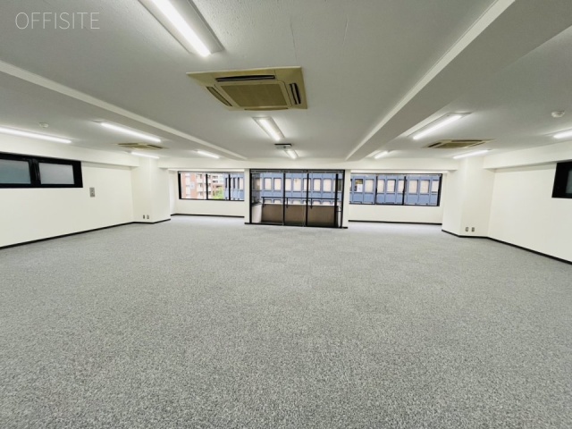 ウィスタリア東五反田ビルA 4階室内