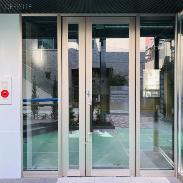 PRYME CUBE表参道101 1階 貸室入口