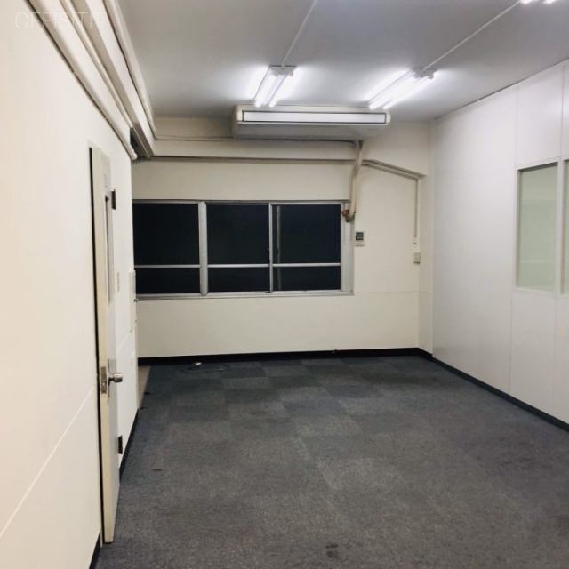 日興ビル3F 3階 室内