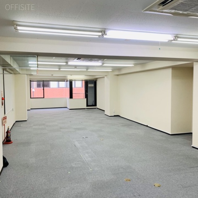 浅野屋ビル 2階 31.73坪　2階 室内(原状回復前です)