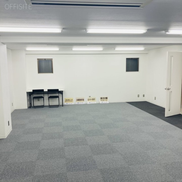 ビュロー西新橋1F 1階 室内