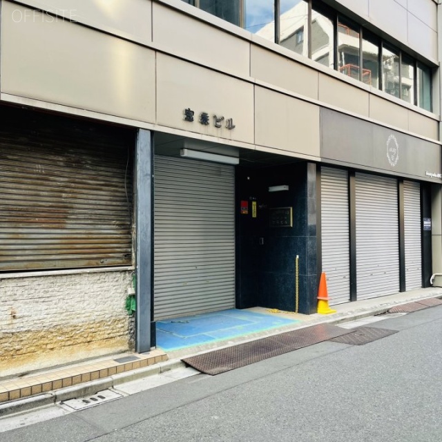 THE BLOOM UENOA 1F部分