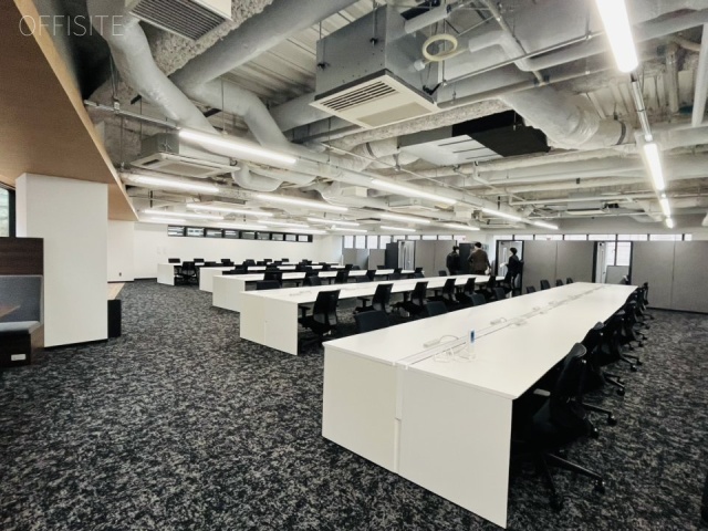 CIRCLES西新宿4F 内装