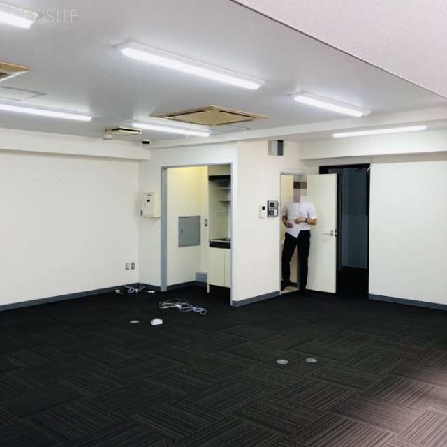 オーナメントビル2F 2階 室内